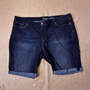 Signature by Levi Strauss Modern Bermuda Shorts in Dark Blue Size 22